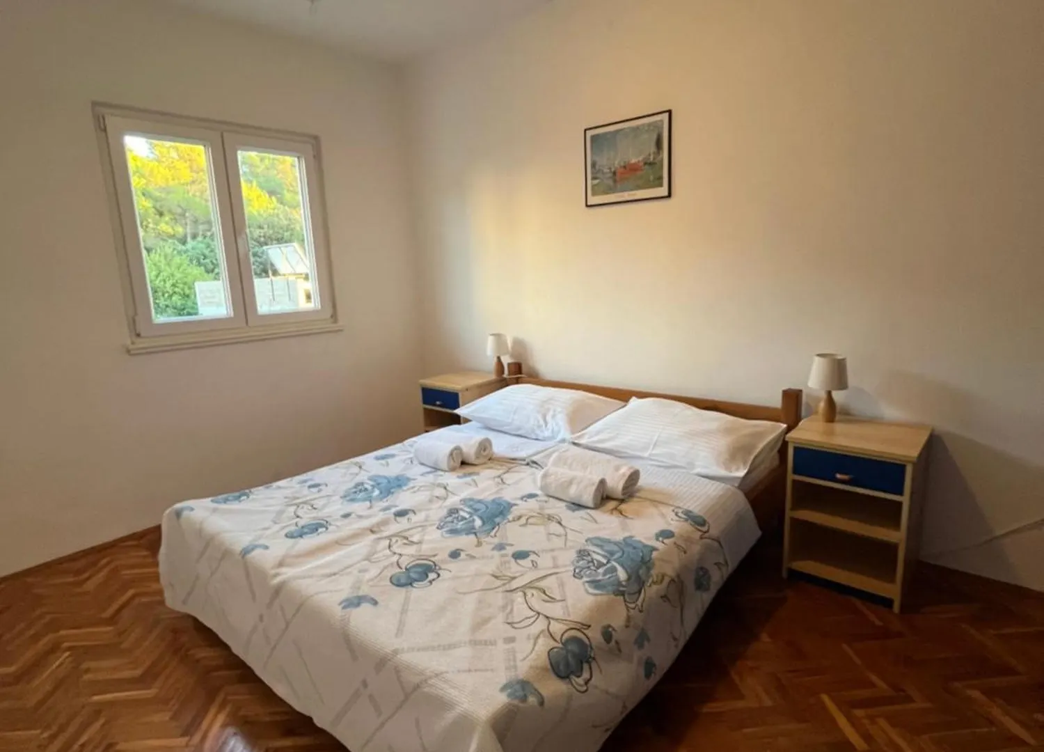 公寓 Apartmani Ivan 特罗吉尔
