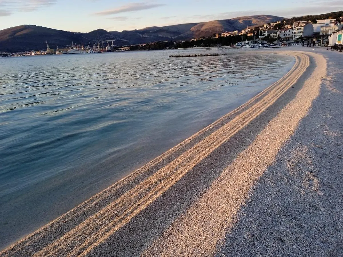 Apartment Apartmani Ivan Trogir