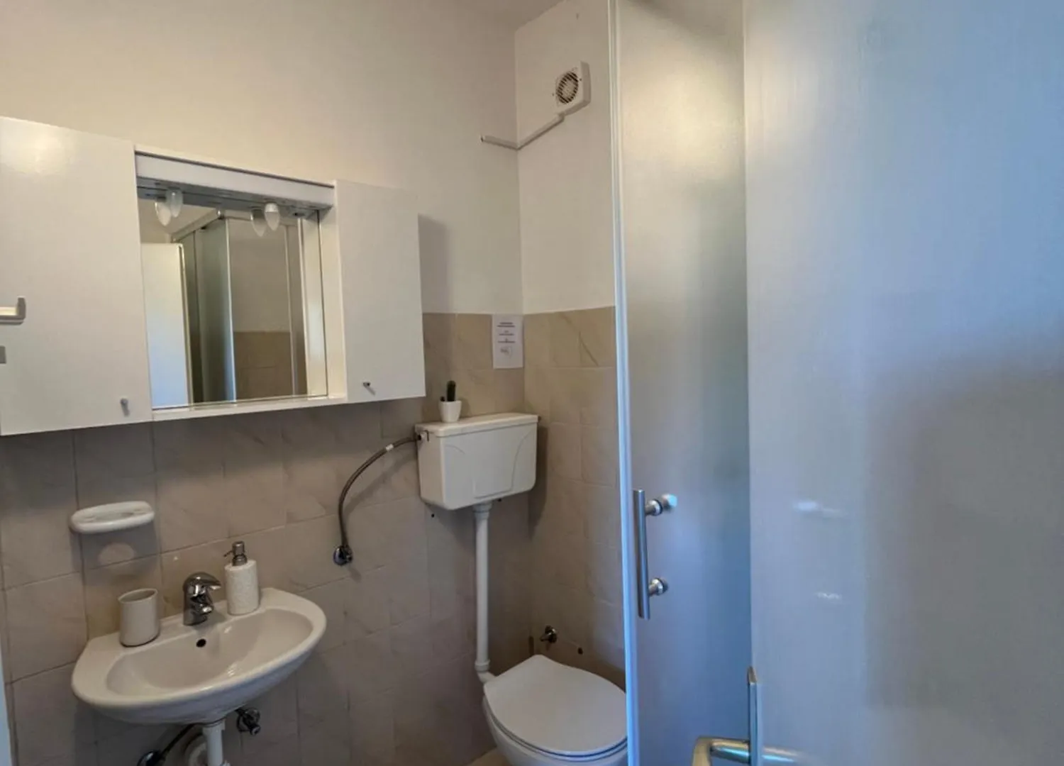 Apartmani Ivan Trogir 0*,  Croatia
